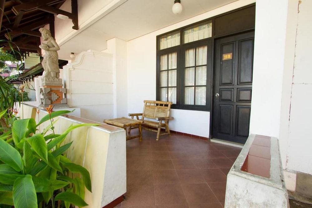Hotel Oranjje Denpasar  Luaran gambar