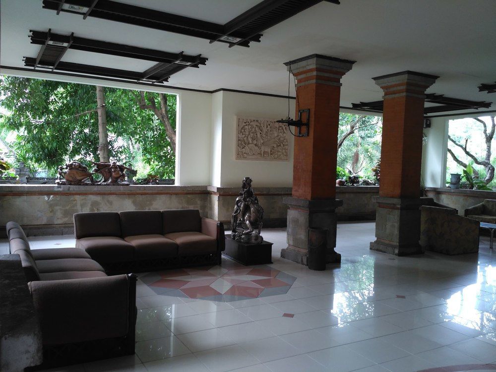 Hotel Oranjje Denpasar  Luaran gambar